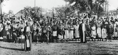 Bailarines nativos en Mombasa, 1924-1925, 1937 de Unbekannt