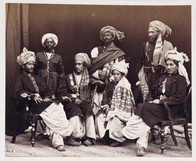 Hijos de Nowroz Khan con asistentes, c. 1878 de Unbekannt