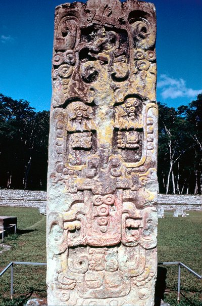 Estela B de Copán, Honduras, Precolombino, Maya, c300-630 de Unbekannt