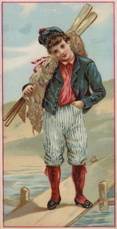 Niño de pie en el embarcadero de American School