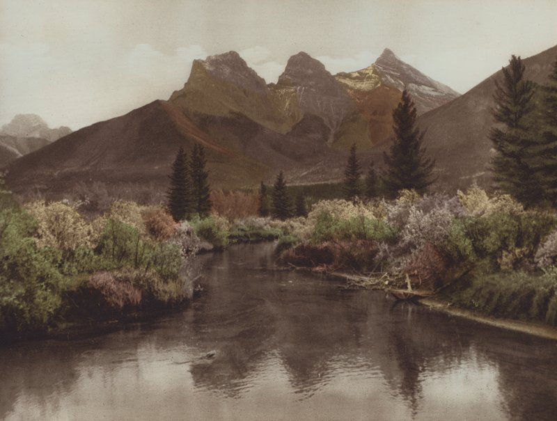 Las Tres Hermanas (foto en color) de Byron Hill Harmon