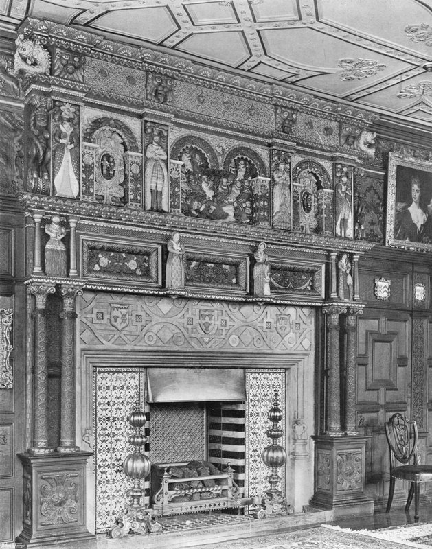 Chimenea en el Salón de Charles Latham