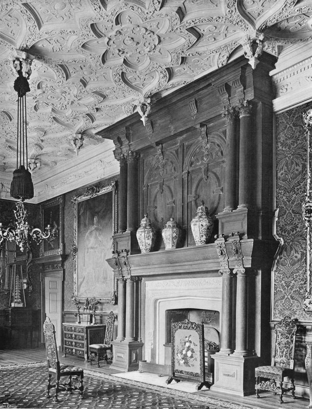 Parte del salón de Charles Latham