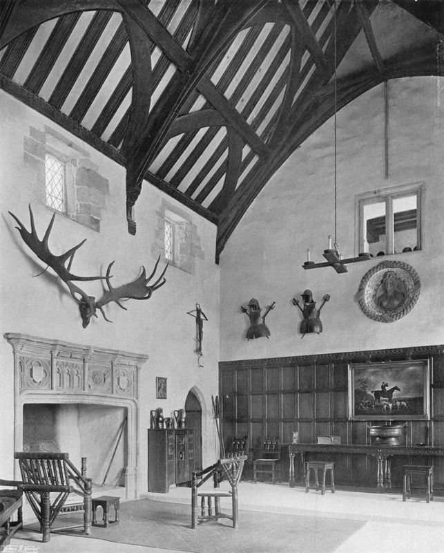 El Gran Salón y su Chimenea de Charles Latham