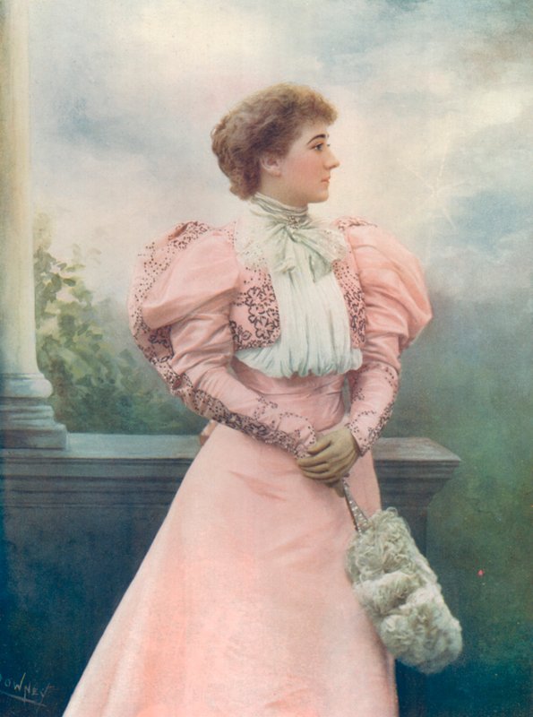 Señorita Mary Moore de English Photographer