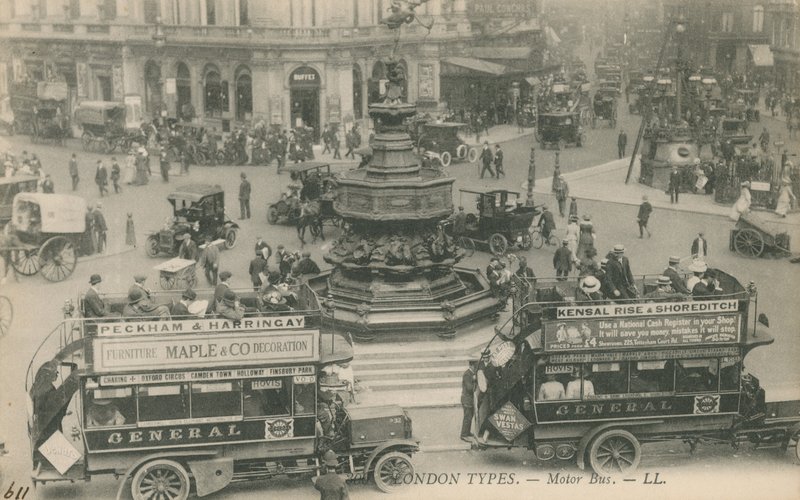 Piccadilly Circus, Londres de English Photographer