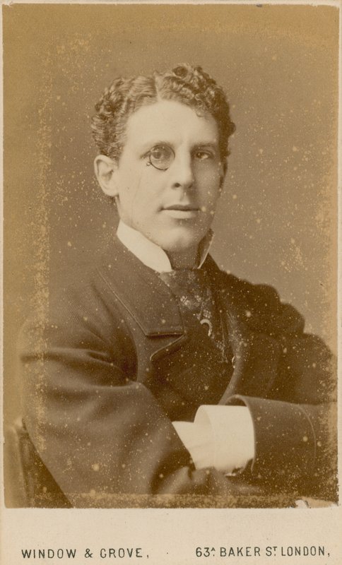 Sir Squire Bancroft de English Photographer