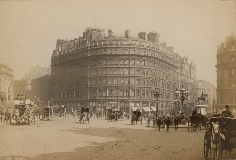 El Gran Hotel en Trafalgar Square de English Photographer