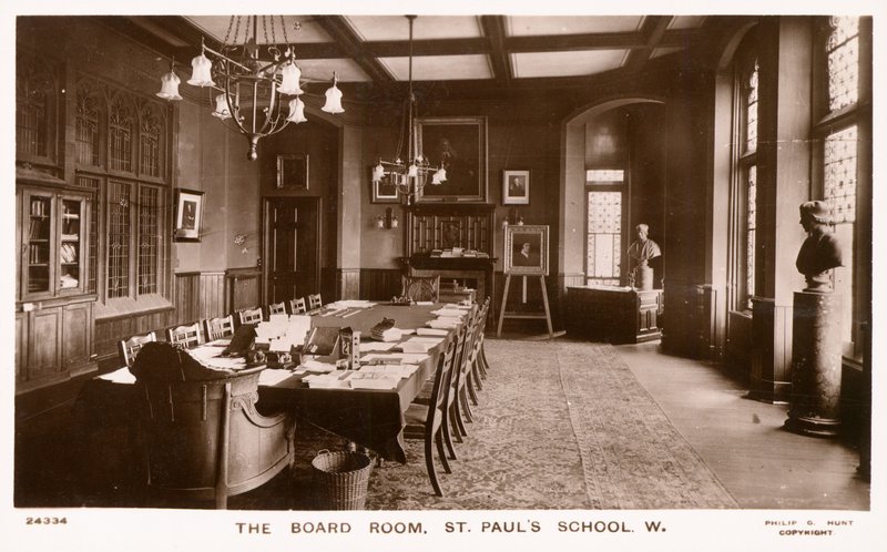 La sala de juntas de la Escuela de St Pauls de English Photographer