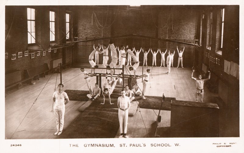 El gimnasio de la Escuela de St Pauls de English Photographer