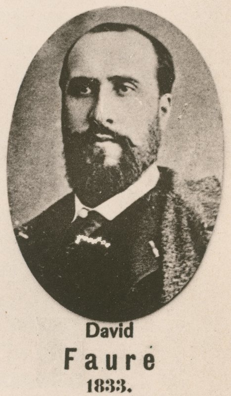 David Faure de English School
