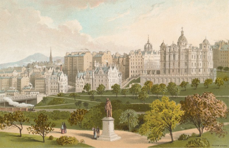 Ciudad Vieja de Edimburgo desde los Jardines de Princes Street de English School
