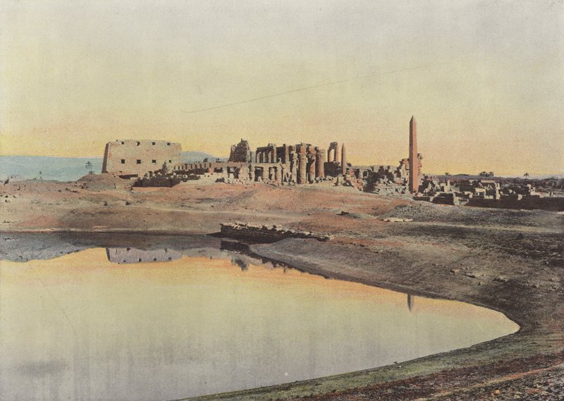 El lago sagrado de Karnak de European Photographer