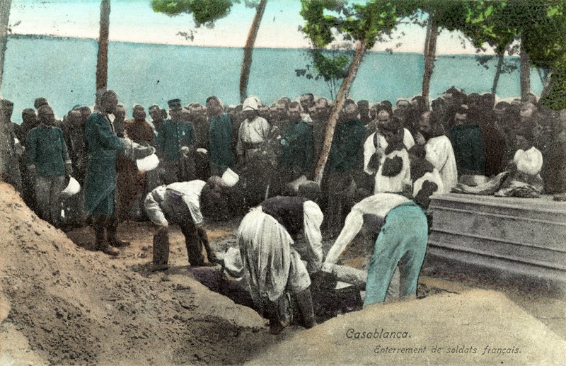 Casablanca, entierro de soldados franceses de French Photographer
