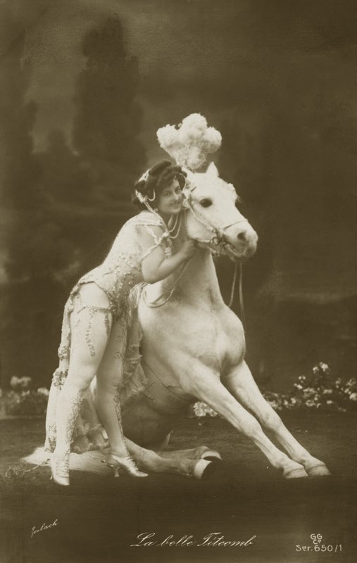 La Belle Titcomb (foto b/n) de French Photographer