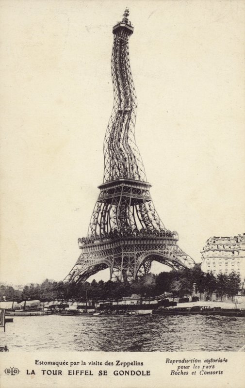 La Torre Eiffel se dobla de French Photographer