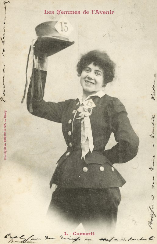 Conscripto militar, Mujer del Futuro de French Photographer