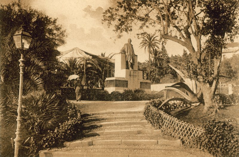 San Remo, Monumento a Garibaldi de Italian Photographer