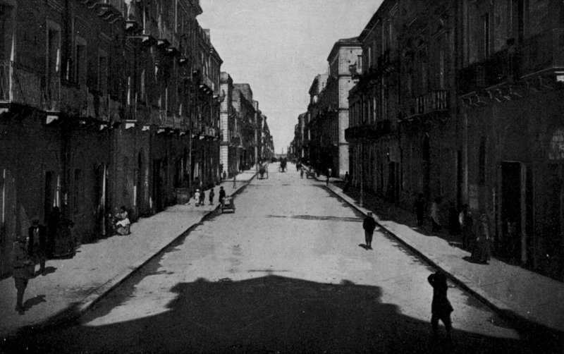 Tarento, Vía Anfiteatro de Italian Photographer
