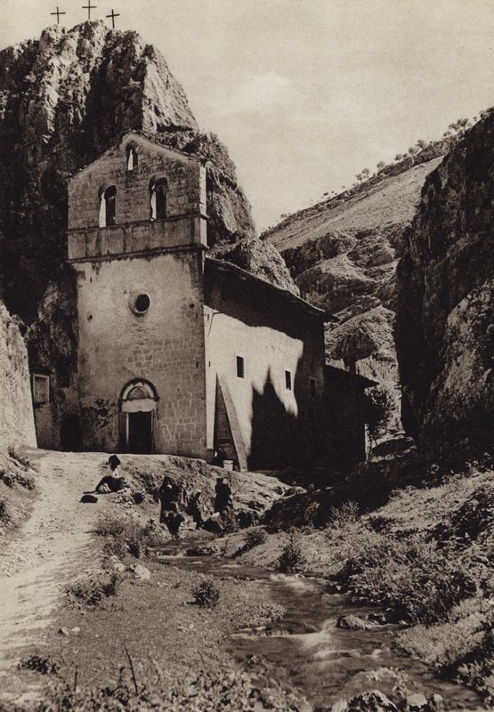 Italia: Val di Rajale, Abruzos (foto b/n) de Kurt Hielscher