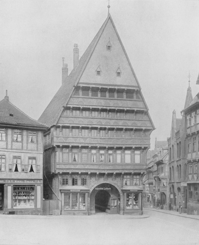 Knochenhauer-Amtshaus de Photographer German