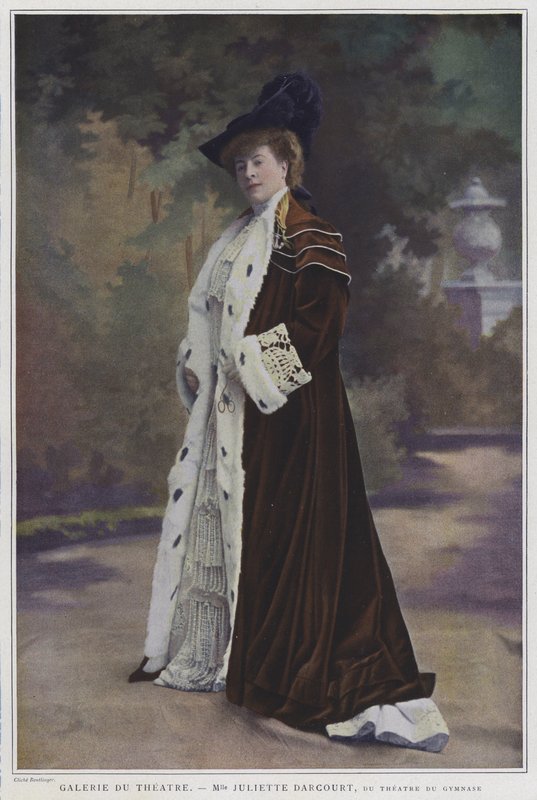 Juliette Darcourt, actriz francesa de Reutlinger Studio