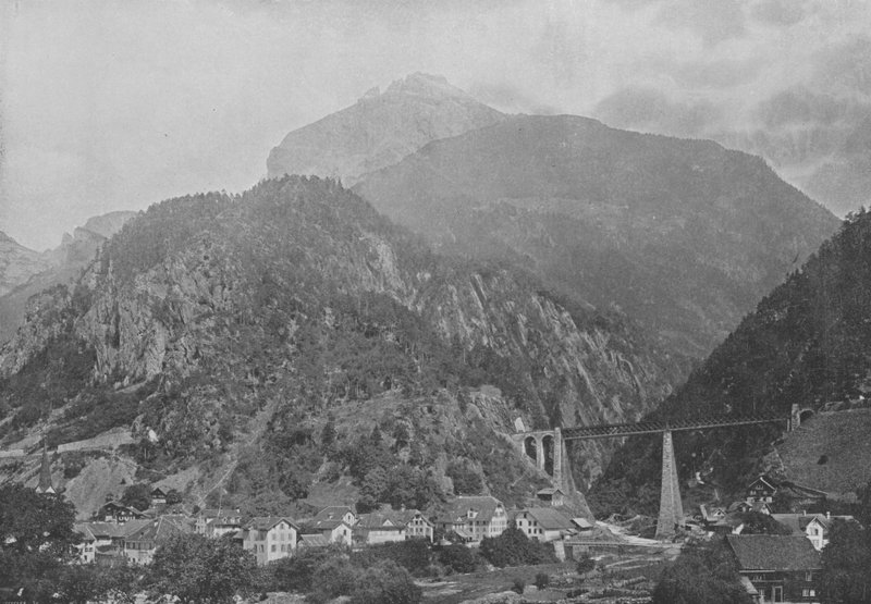 Amsteg, línea del Gotardo (foto en b/n) de Swiss Photographer